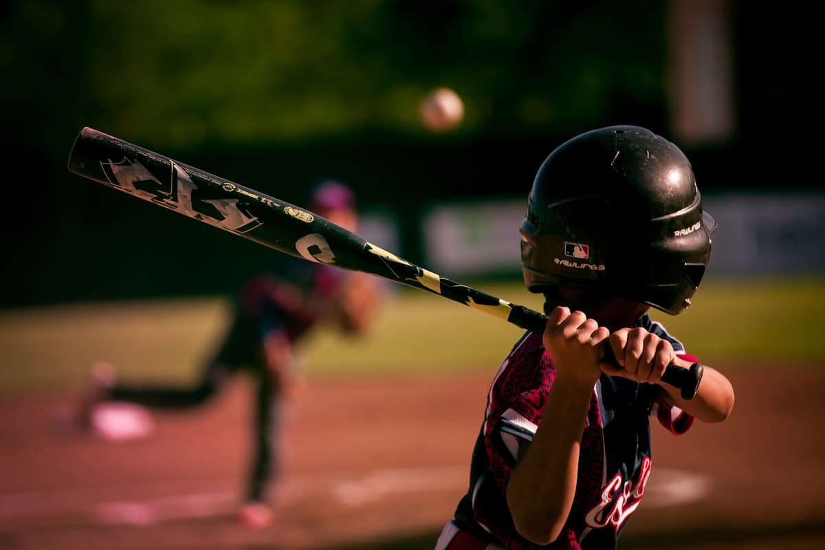練習では打てるのに試合で打てない理由|メンタルとバッティングフォームの処方箋